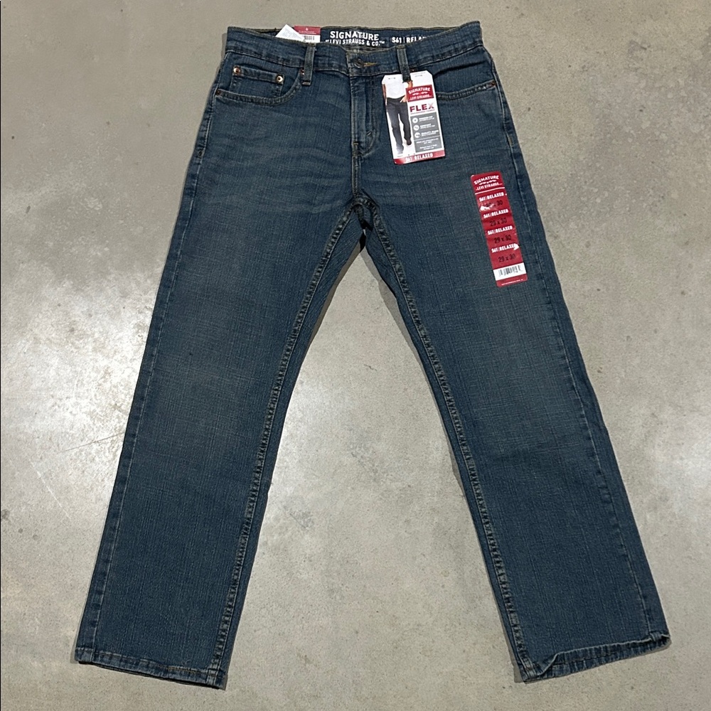 Signature by Levi Strauss Relaxed Fit Dark Blue Jeans